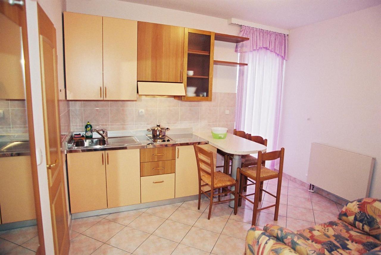 Villa Jerkan Podstrana Bagian luar foto