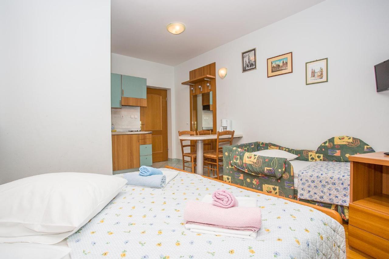Villa Jerkan Podstrana Bagian luar foto